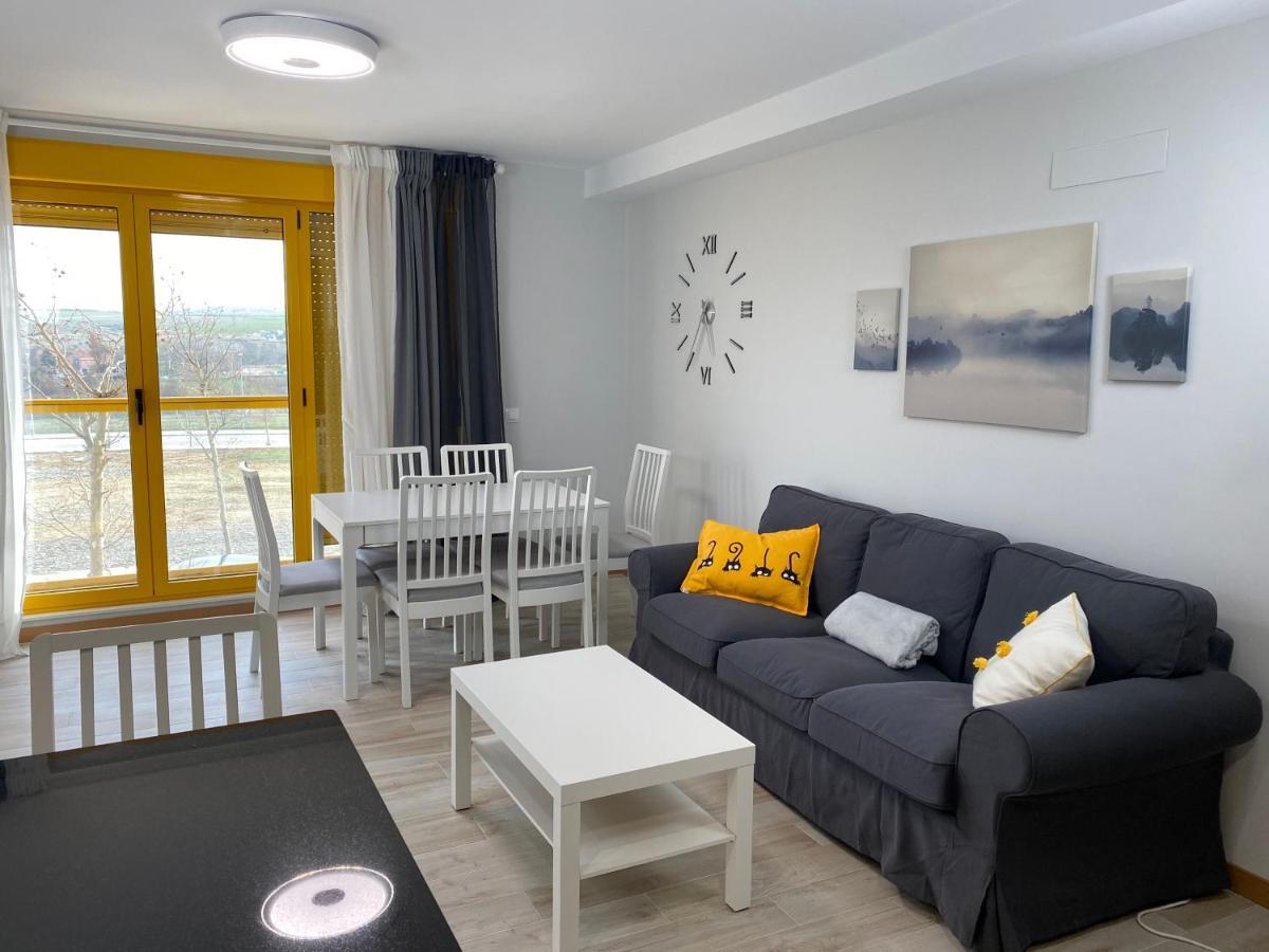 Apartamento Nuevo, Accesible Y Con Piscina !!! Salamanca Luaran gambar