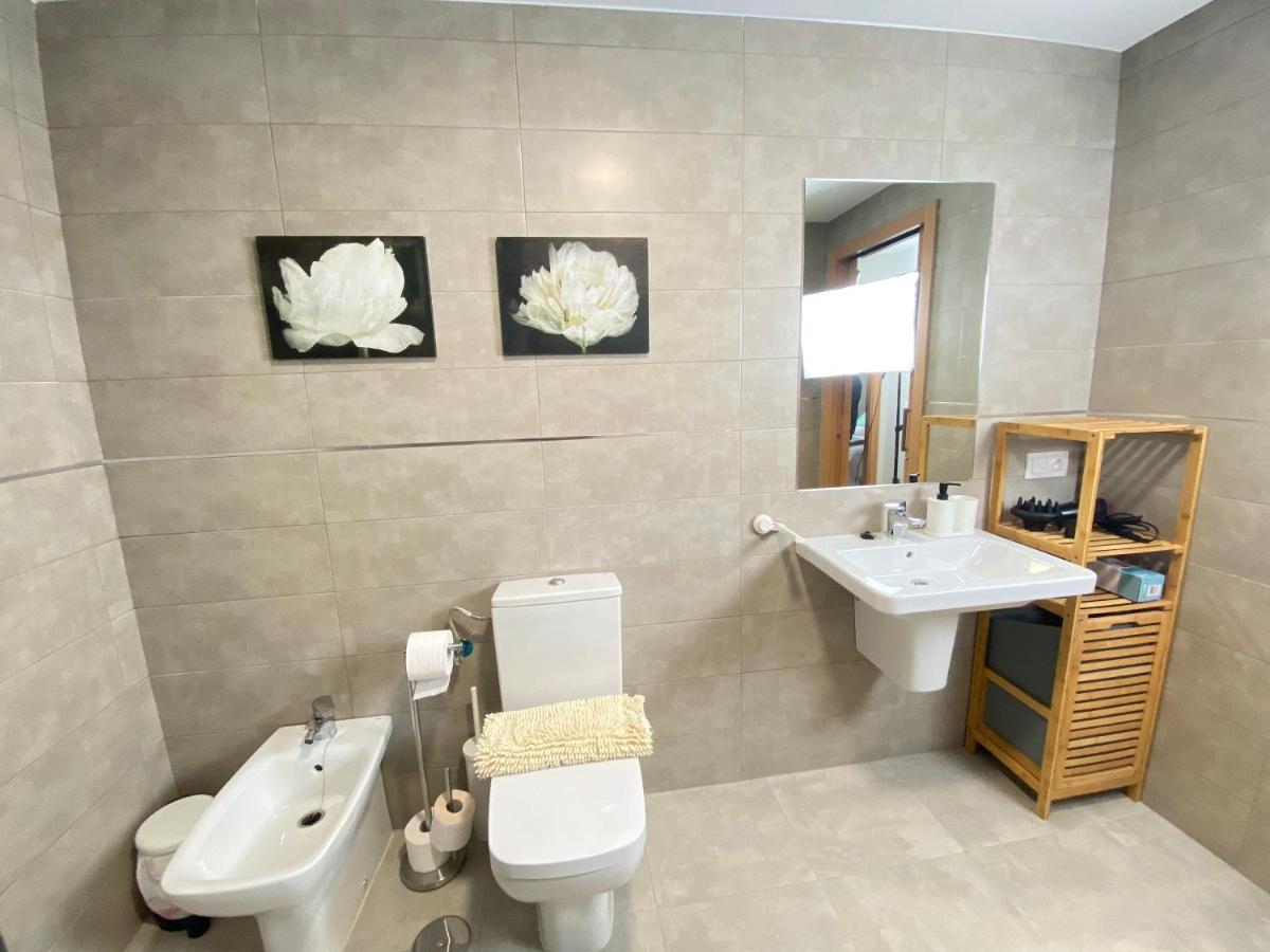 Apartamento Nuevo, Accesible Y Con Piscina !!! Salamanca Luaran gambar