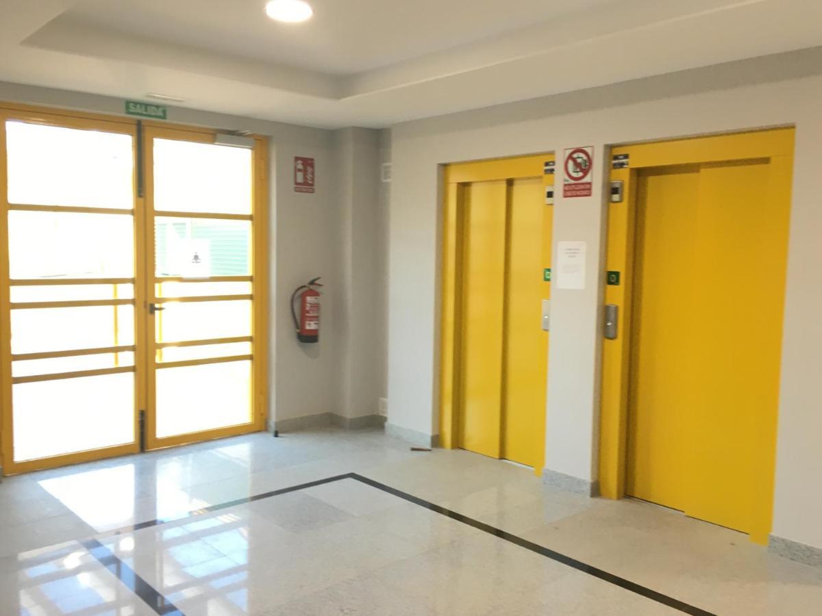 Apartamento Nuevo, Accesible Y Con Piscina !!! Salamanca Luaran gambar